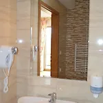 Montenero Resort&spa 3* 차르나 구라