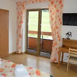Montenero Resort&spa 차르나 구라